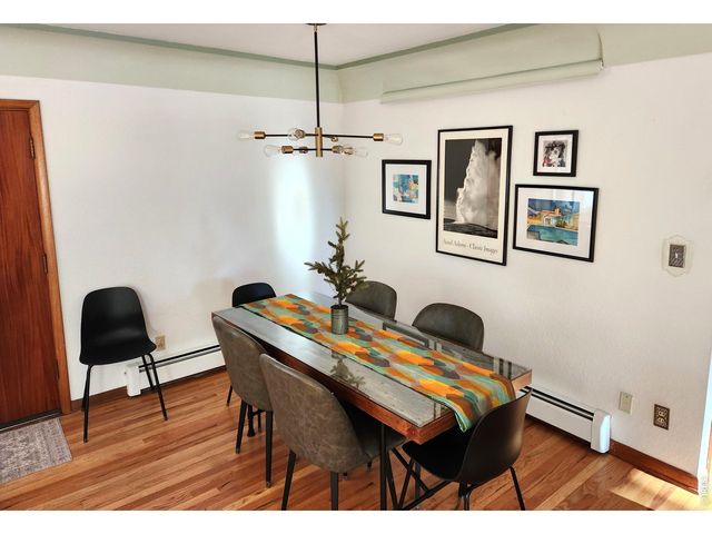 441 W 11th St, Loveland, CO 80537