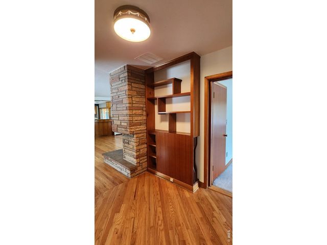 441 W 11th St, Loveland, CO 80537