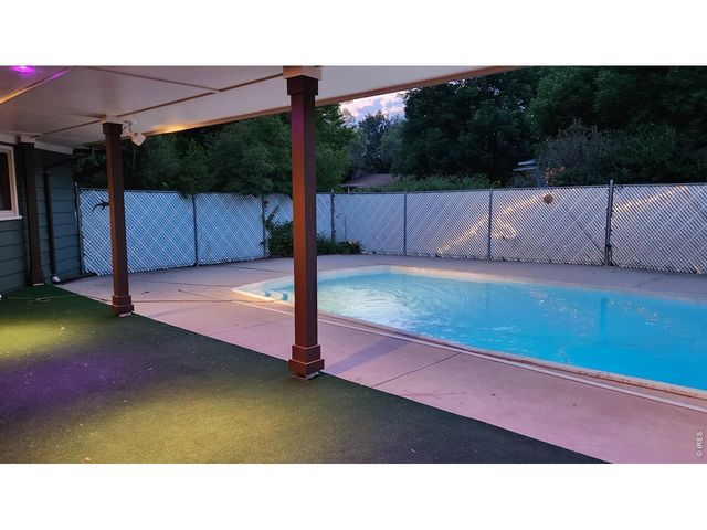 441 W 11th St, Loveland, CO 80537