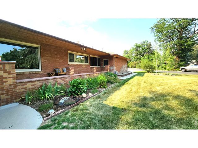 441 W 11th St, Loveland, CO 80537