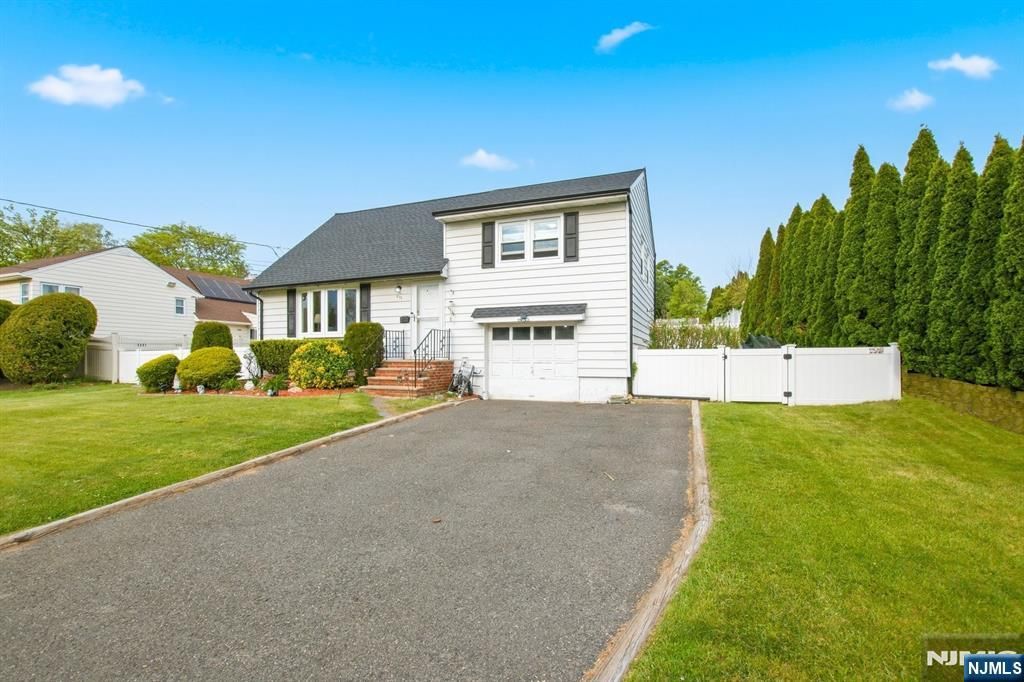 655 Boulevard, New Milford, NJ 07646