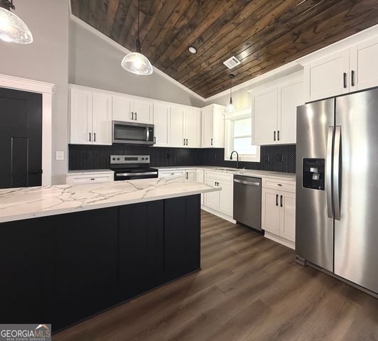 104 Sautee Ridge, Clarkesville, GA 30523