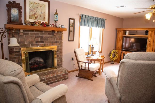 19001 Sunrise Drive, Belton, MO 64012