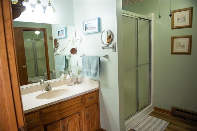 19001 Sunrise Drive, Belton, MO 64012