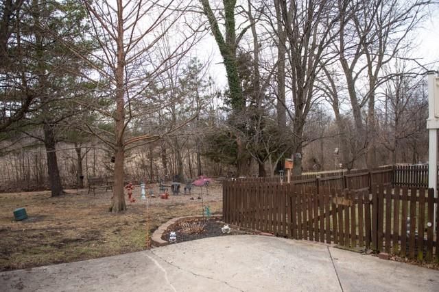 19001 Sunrise Drive, Belton, MO 64012