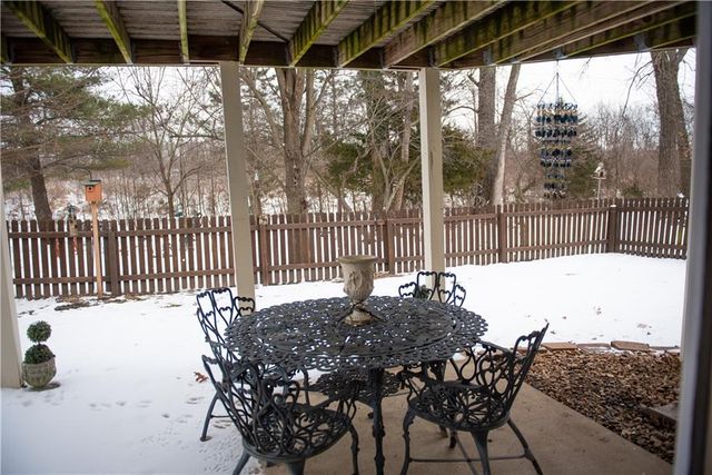 19001 Sunrise Drive, Belton, MO 64012