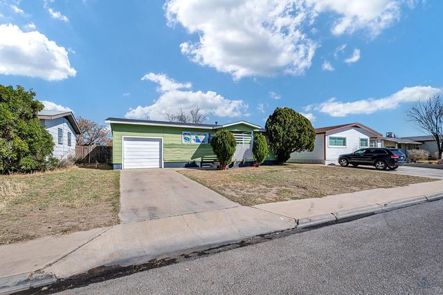 3810 Walnut Ave, Odessa, TX 79762
