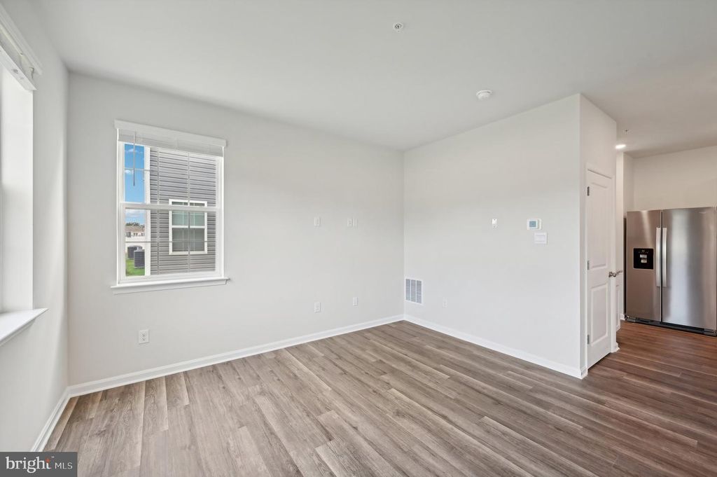 Image 4 of property listing at 729 MANAGRASS DR, Joppa, MD 21085