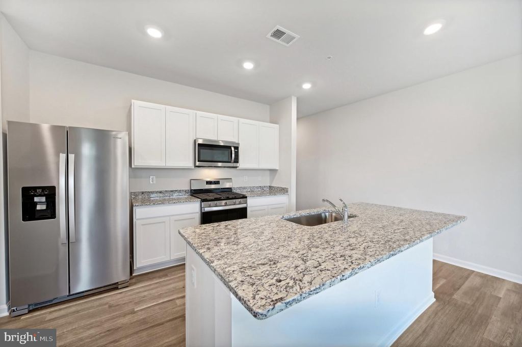 Image 12 of property listing at 729 MANAGRASS DR, Joppa, MD 21085