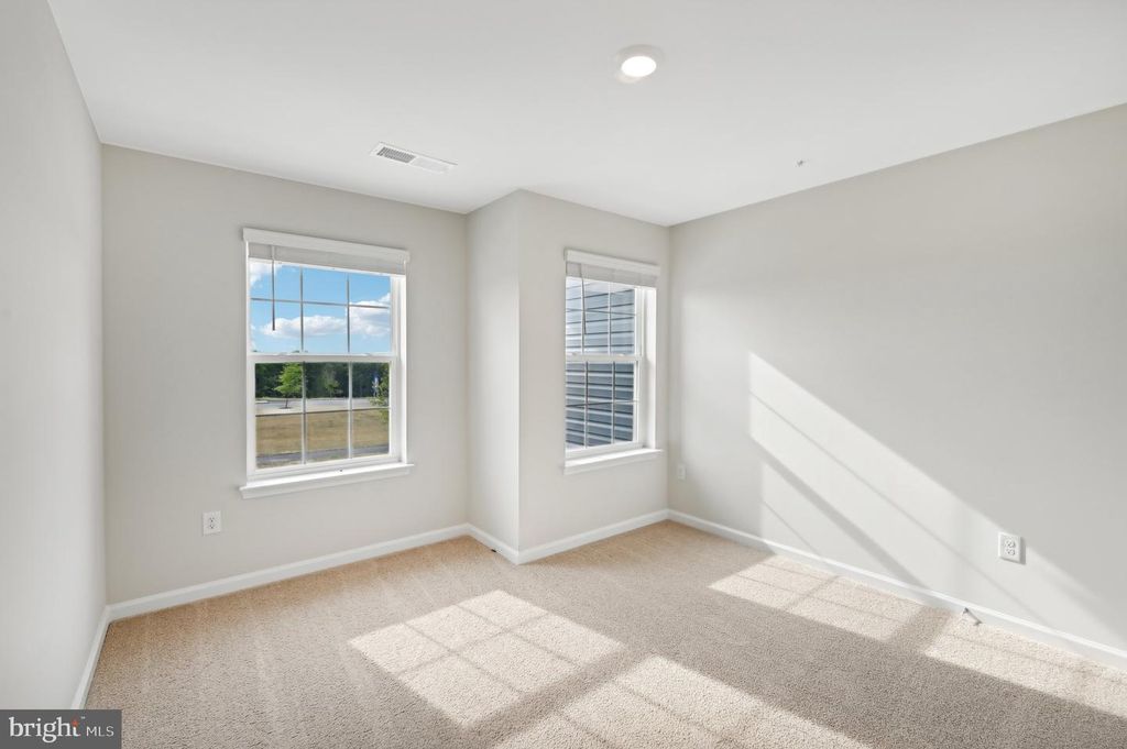 Image 21 of property listing at 729 MANAGRASS DR, Joppa, MD 21085