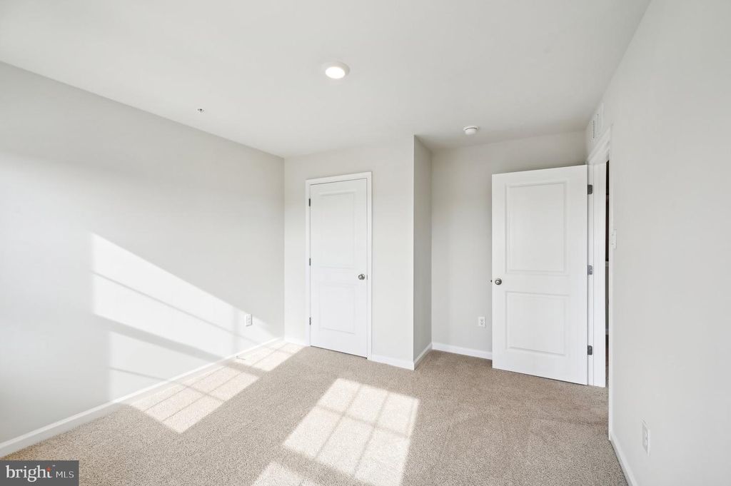 Image 23 of property listing at 729 MANAGRASS DR, Joppa, MD 21085