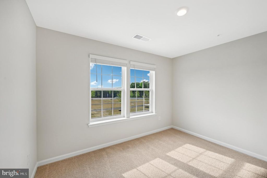 Image 25 of property listing at 729 MANAGRASS DR, Joppa, MD 21085