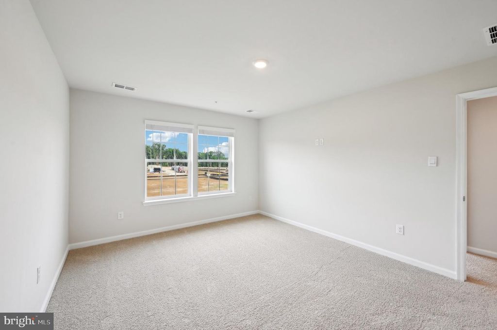 Image 33 of property listing at 729 MANAGRASS DR, Joppa, MD 21085