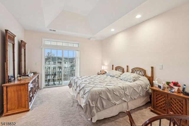 1209 Holly Ln 1209, Cedar Grove Twp., NJ 07009