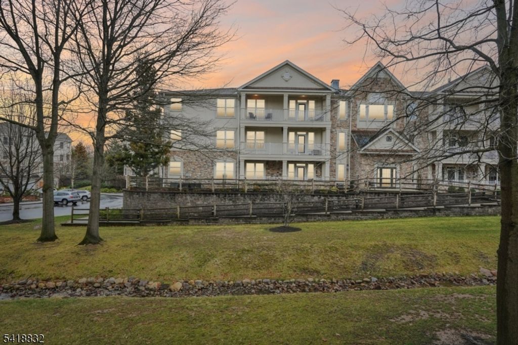 1209 Holly Ln 1209, Cedar Grove Twp., NJ 07009