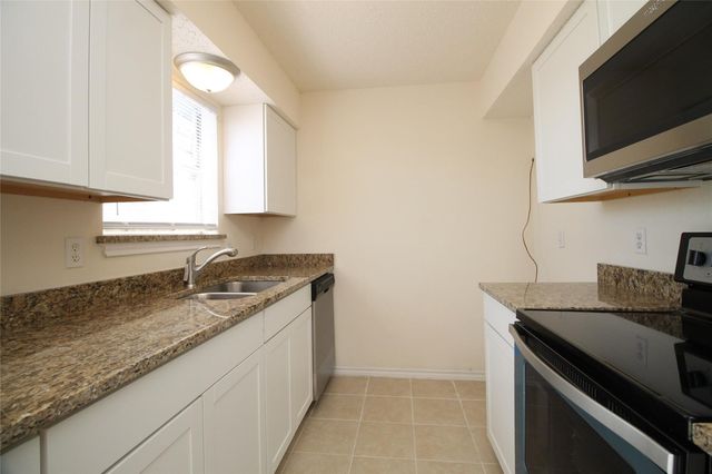 915 Cedar Terrace, Cedar Hill, TX 75104