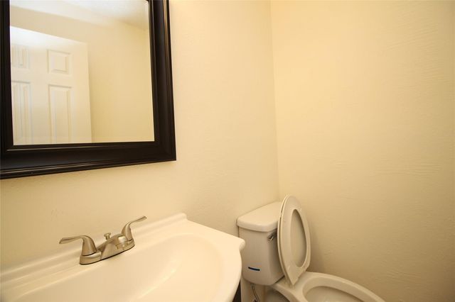 915 Cedar Terrace, Cedar Hill, TX 75104