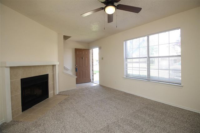 915 Cedar Terrace, Cedar Hill, TX 75104