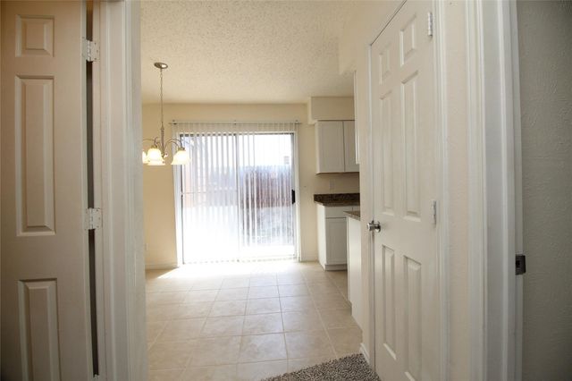 915 Cedar Terrace, Cedar Hill, TX 75104