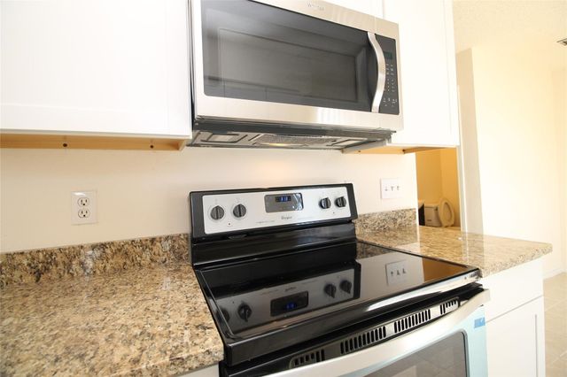 915 Cedar Terrace, Cedar Hill, TX 75104