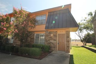 915 Cedar Terrace, Cedar Hill, TX 75104
