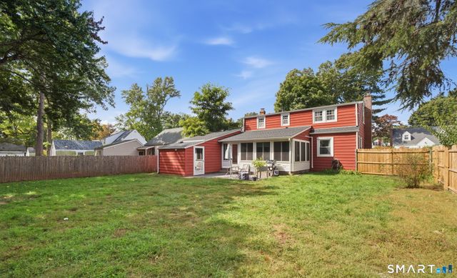 17 Carol Drive, Manchester, CT 06040