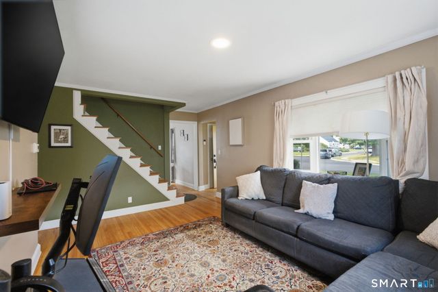 17 Carol Drive, Manchester, CT 06040