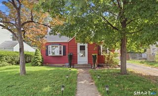 17 Carol Drive, Manchester, CT 06040