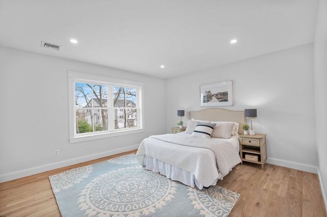 46 Beach Road, Salisbury, MA 01952