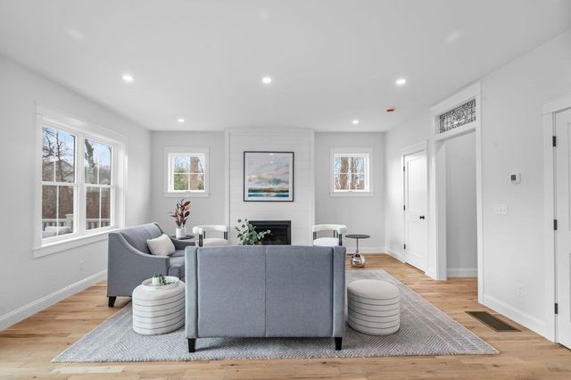 46 Beach Road, Salisbury, MA 01952