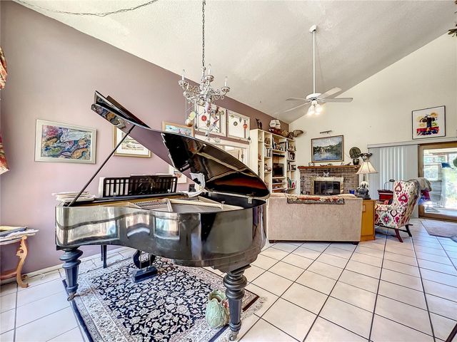 3117 JAMAICA STREET, Sarasota, FL 34231