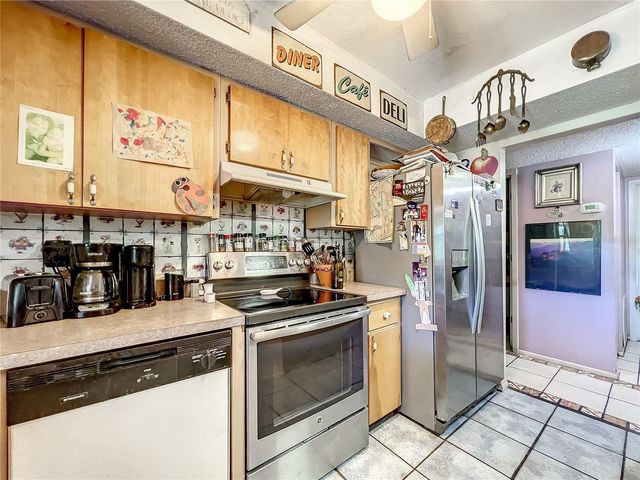 3117 JAMAICA STREET, Sarasota, FL 34231