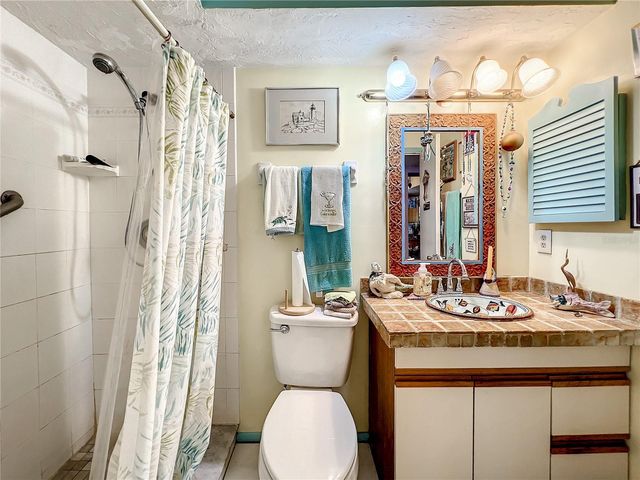 3117 JAMAICA STREET, Sarasota, FL 34231