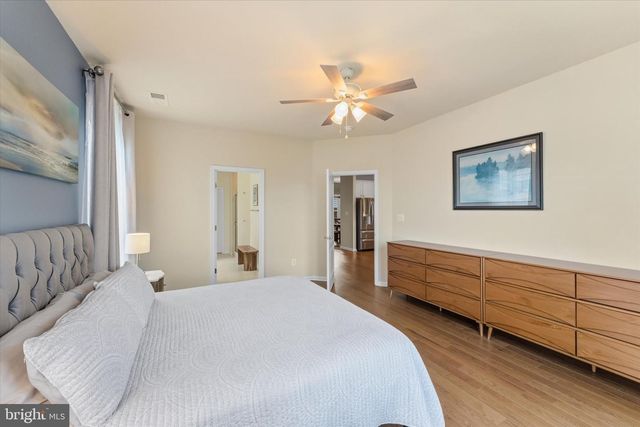 20494 CASABLANCA DR, Ashburn, VA 20147