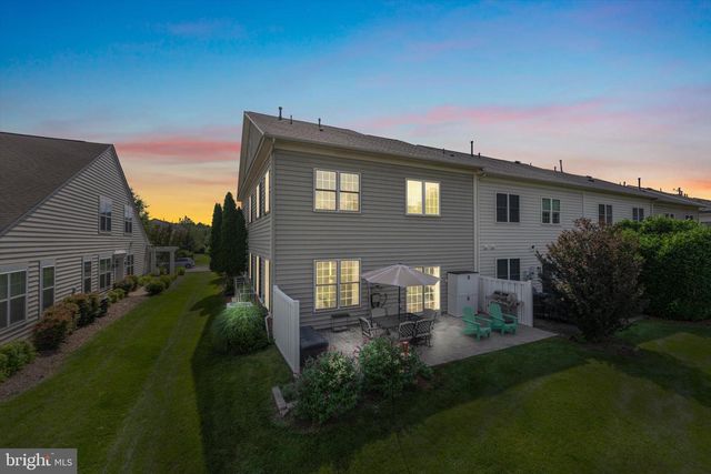 20494 CASABLANCA DR, Ashburn, VA 20147