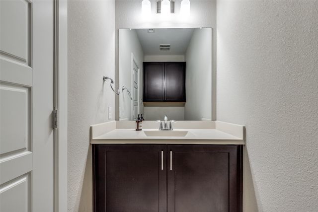 3743 Panalero Lane, Dallas, TX 75209