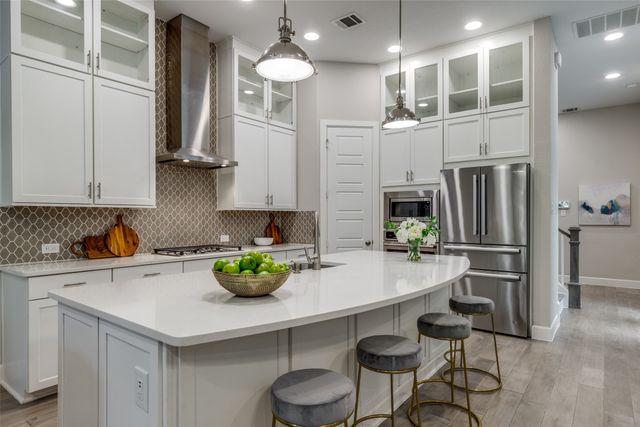 3743 Panalero Lane, Dallas, TX 75209