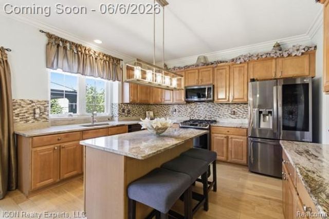 48879 Michaywe Drive, Macomb Township, MI 48044