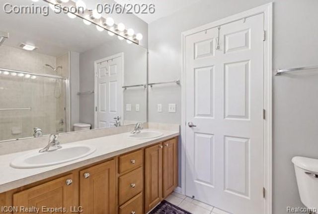 48879 Michaywe Drive, Macomb Township, MI 48044