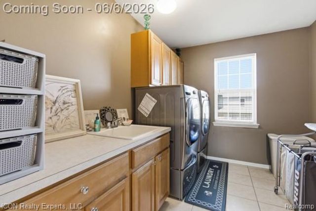 48879 Michaywe Drive, Macomb Township, MI 48044
