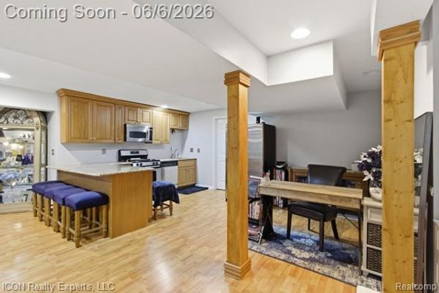 48879 Michaywe Drive, Macomb Township, MI 48044