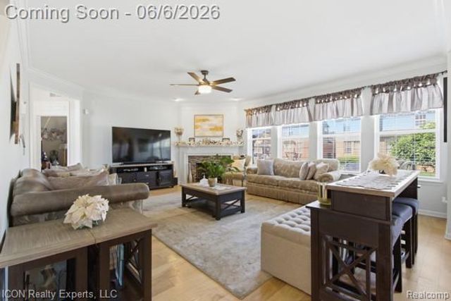 48879 Michaywe Drive, Macomb Township, MI 48044