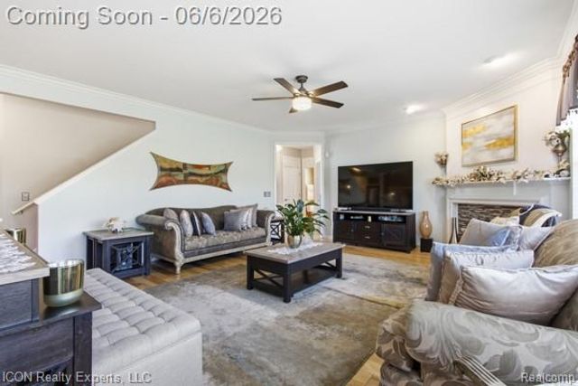 48879 Michaywe Drive, Macomb Township, MI 48044