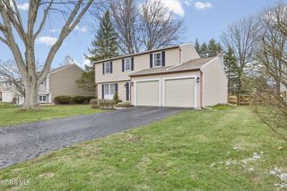2107 Bromford Road, Maumee, OH 43537