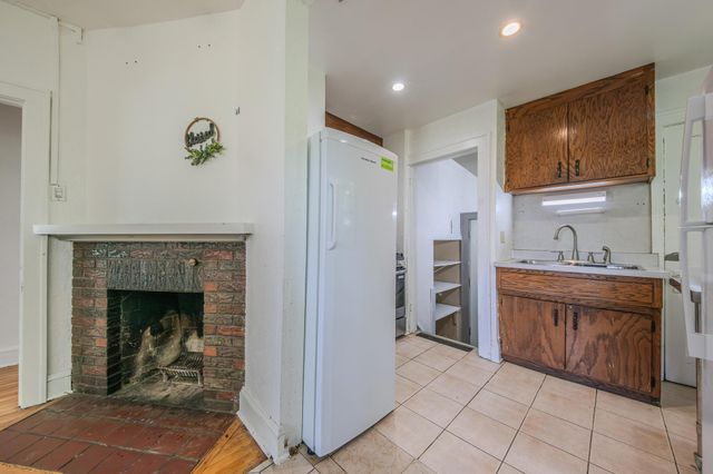 2394 Valentine Avenue, Saint Paul, MN 55108