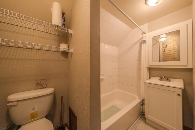 2394 Valentine Avenue, Saint Paul, MN 55108