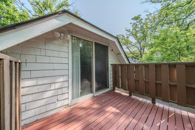 2394 Valentine Avenue, Saint Paul, MN 55108