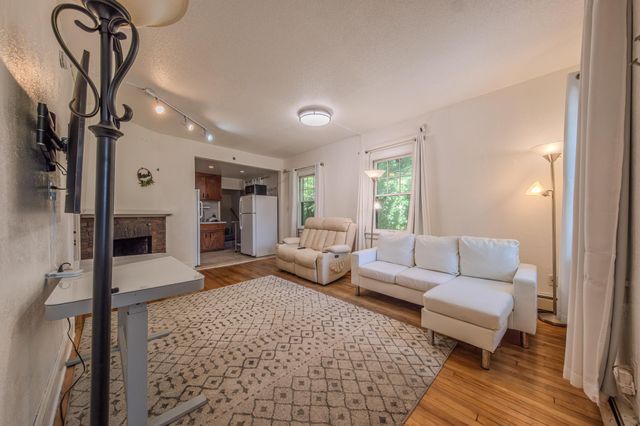 2394 Valentine Avenue, Saint Paul, MN 55108