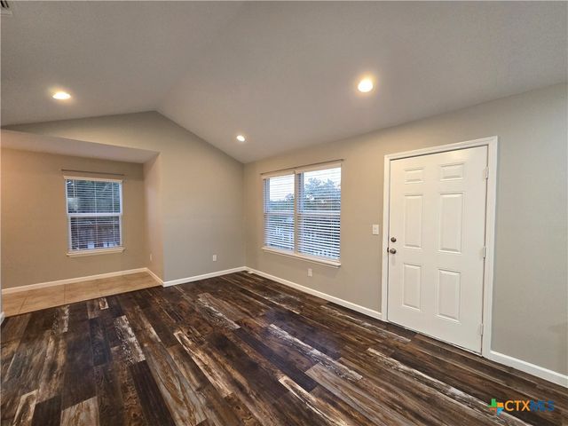 408 Clay Ridge, Canyon Lake, TX 78133