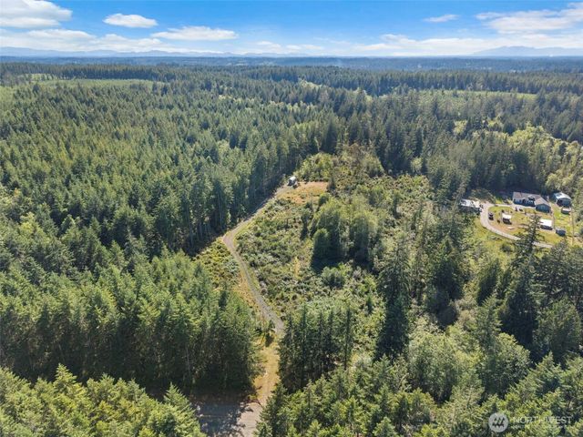 2561 E Harstine Island Road N, Shelton, WA 98584